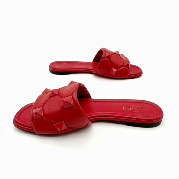 VALENTINO Rockstud Red Leather Sandal Size 37.5 Flat Flip Flop Slide Studded - Picture 8 of 12